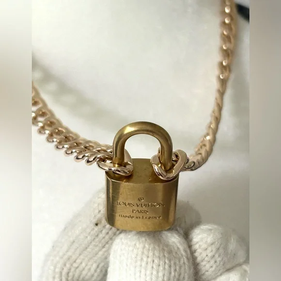 LOUIS VUITTON Padlock & Key Set Vintage Gold Plated Pre-Owned #303 - Picture 8 of 11
